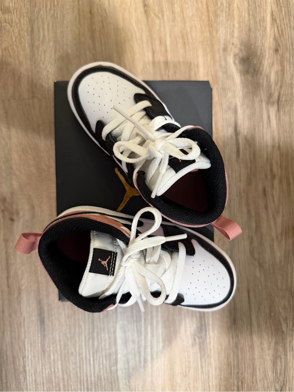 Kids Shoes, Sneakers